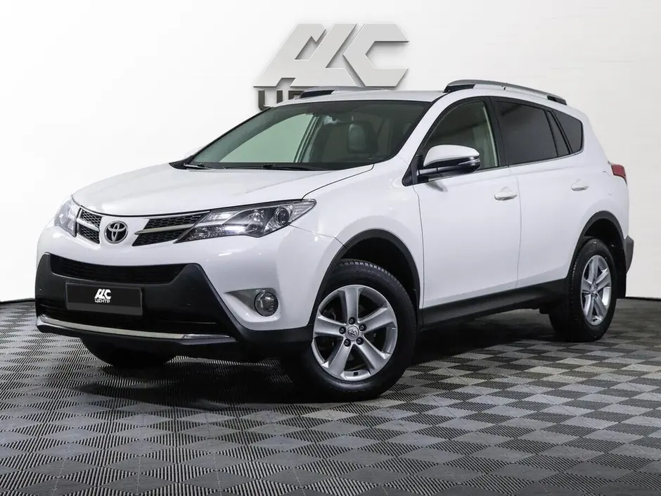 Toyota RAV4, 2013 г.