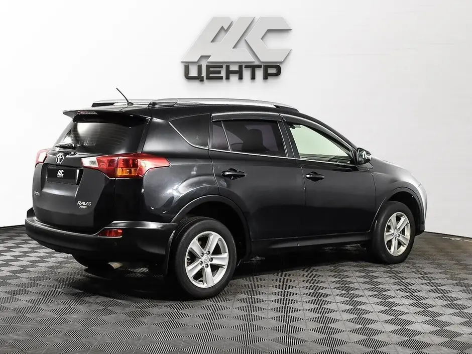 Toyota RAV4, 2013 г.