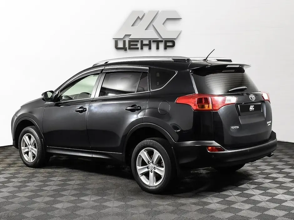 Toyota RAV4, 2013 г.