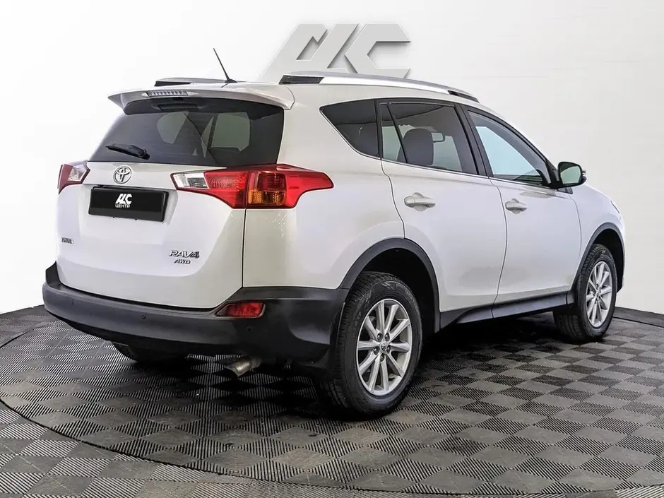 Toyota RAV4, 2013 г.