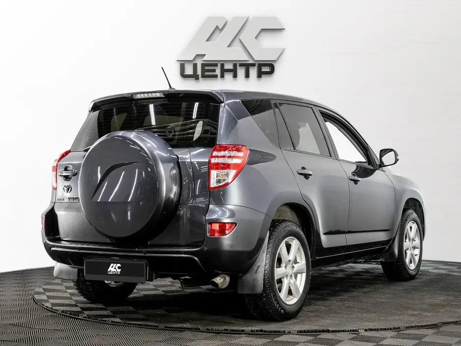 Toyota RAV4, 2012 г.