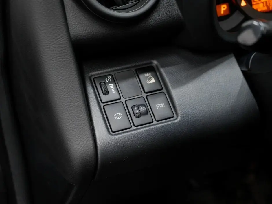 Toyota RAV4, 2012 г.