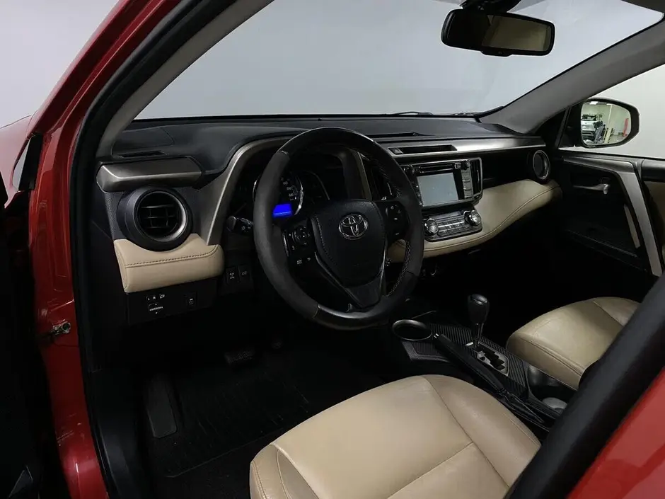 Toyota RAV4, 2014 г.