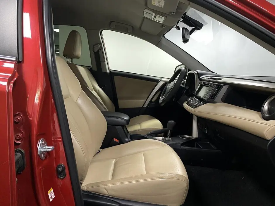 Toyota RAV4, 2014 г.