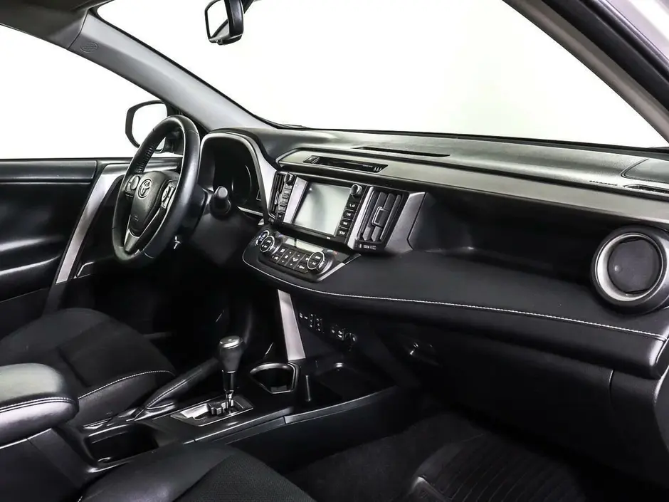 Toyota RAV4, 2016 г.