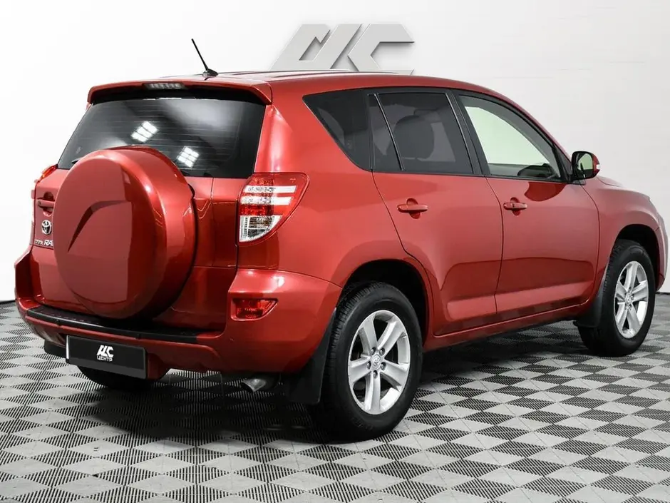 Toyota RAV4, 2010 г.