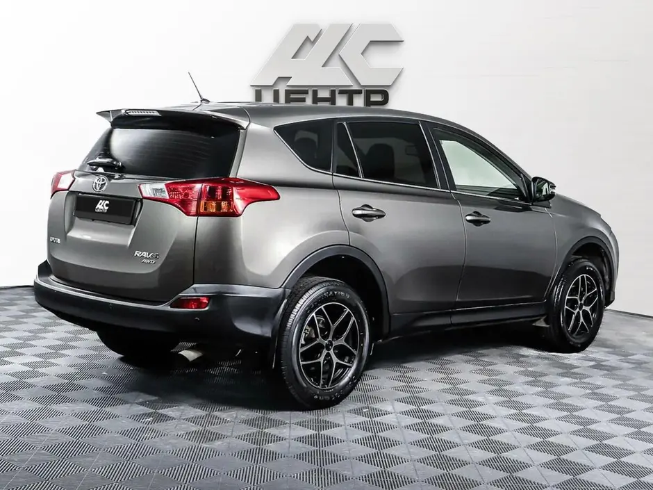 Toyota RAV4, 2013 г.