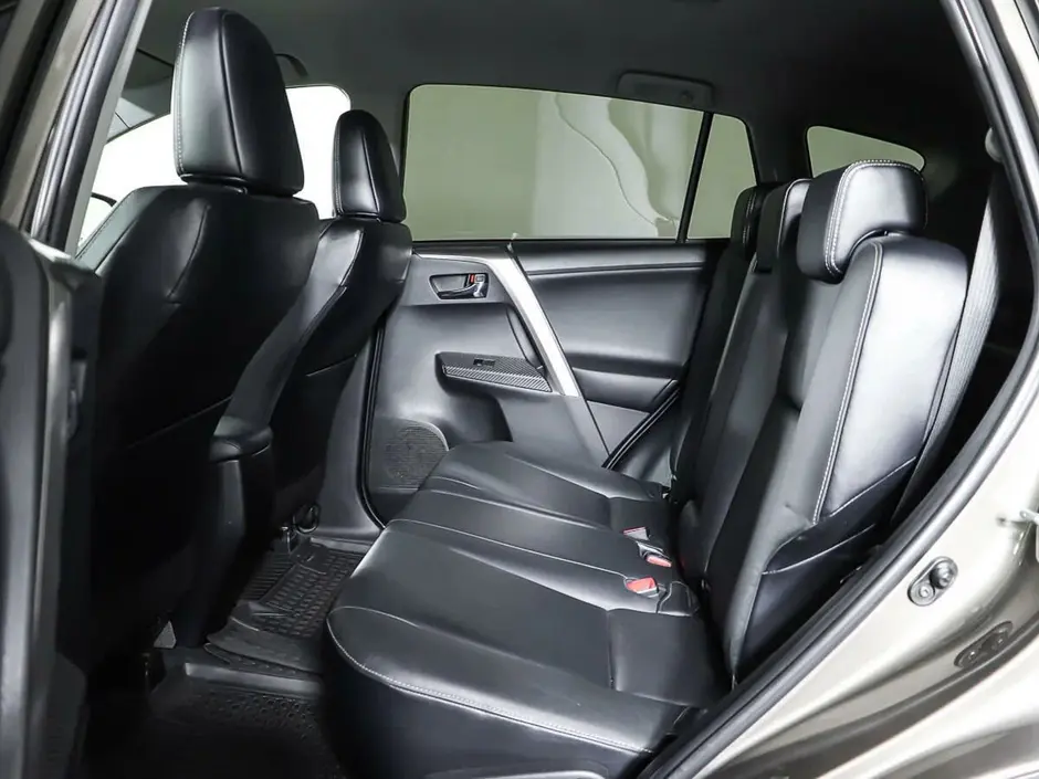 Toyota RAV4, 2013 г.