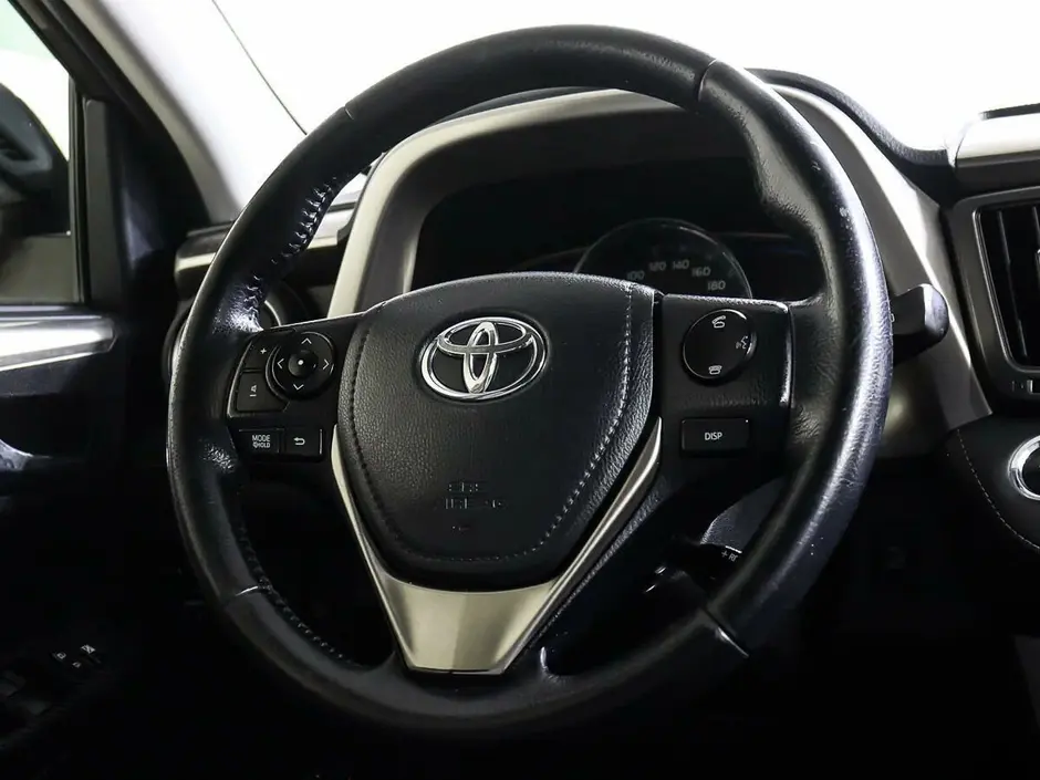 Toyota RAV4, 2015 г.