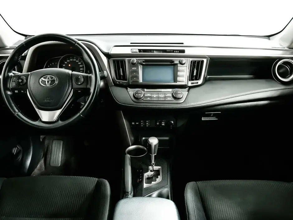 Toyota RAV4, 2015 г.
