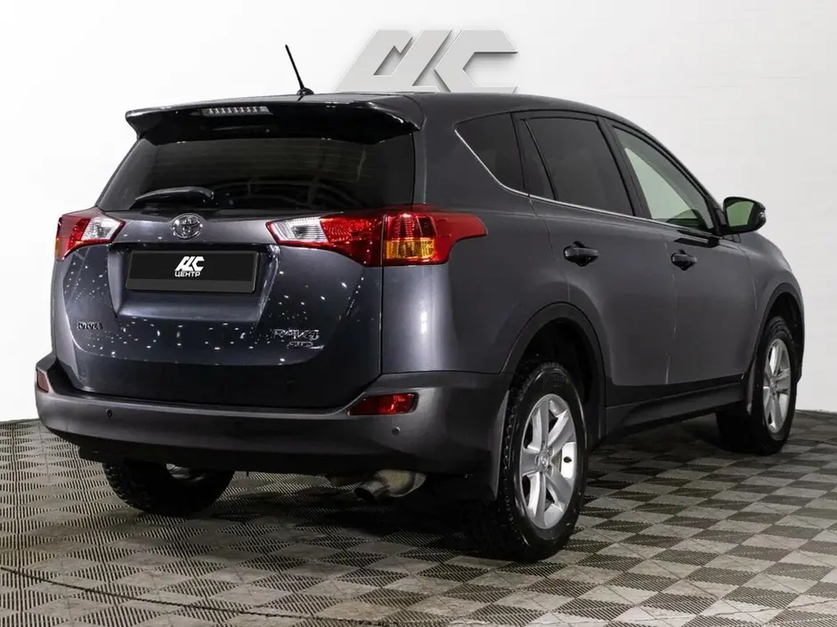 Toyota RAV4, 2013 г.