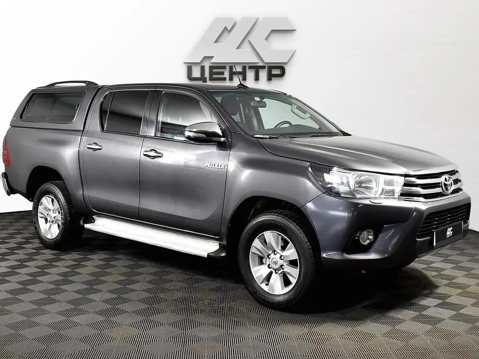 Toyota Hilux, 2017 г.