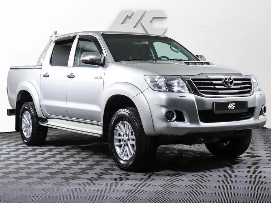 Toyota Hilux, 2013 г.