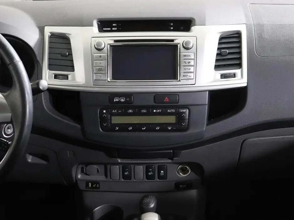 Toyota Hilux, 2013 г.