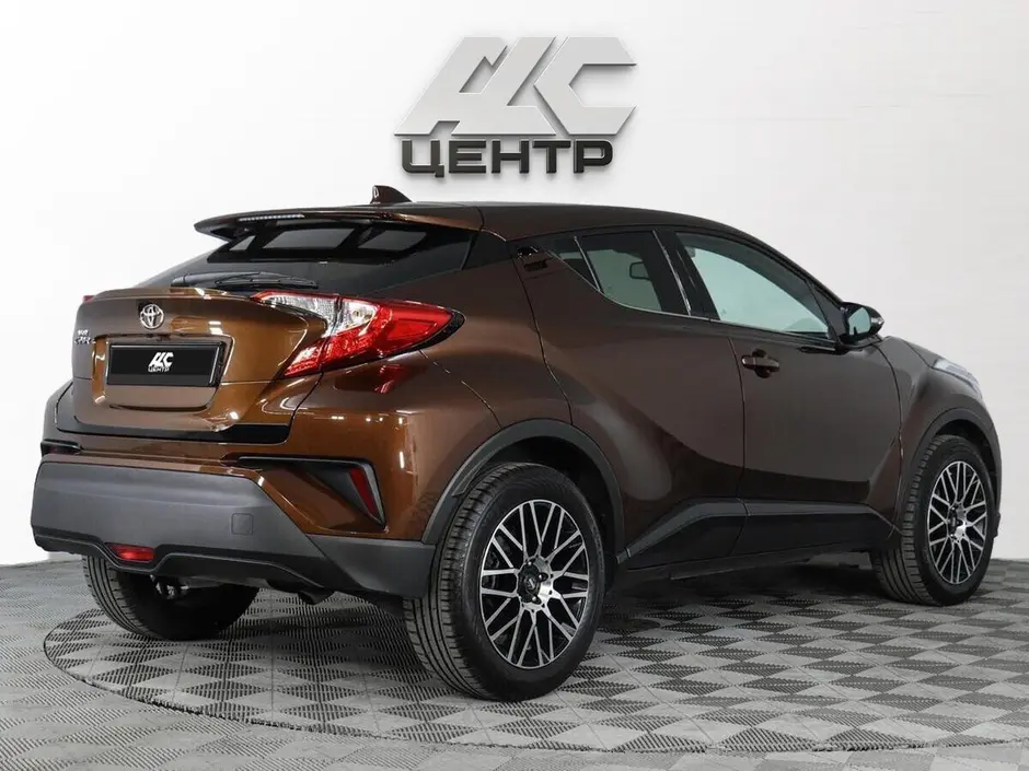 Toyota C-HR, 2018 г.