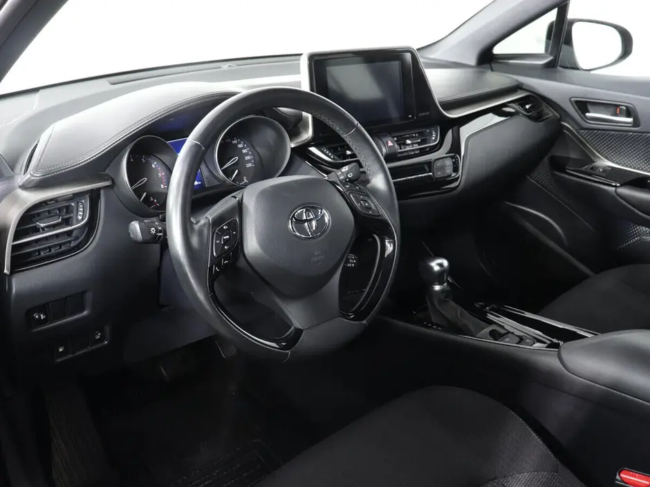 Toyota C-HR, 2018 г.