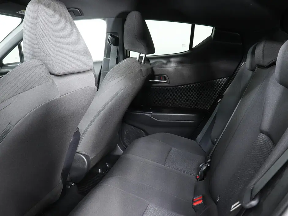 Toyota C-HR, 2018 г.