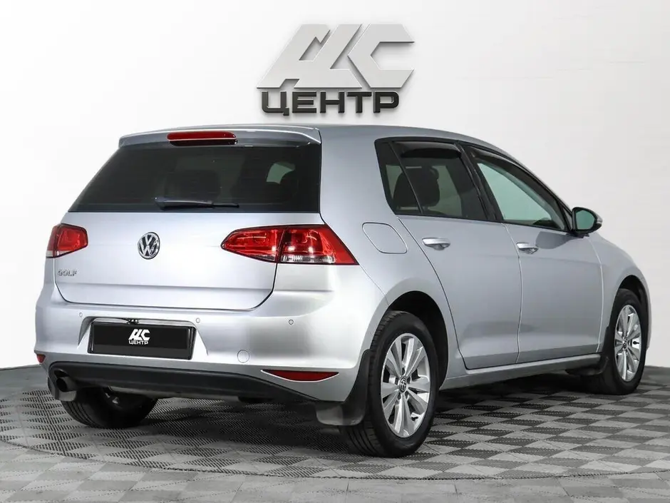 Volkswagen Golf, 2015 г.