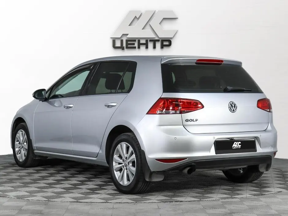 Volkswagen Golf, 2015 г.