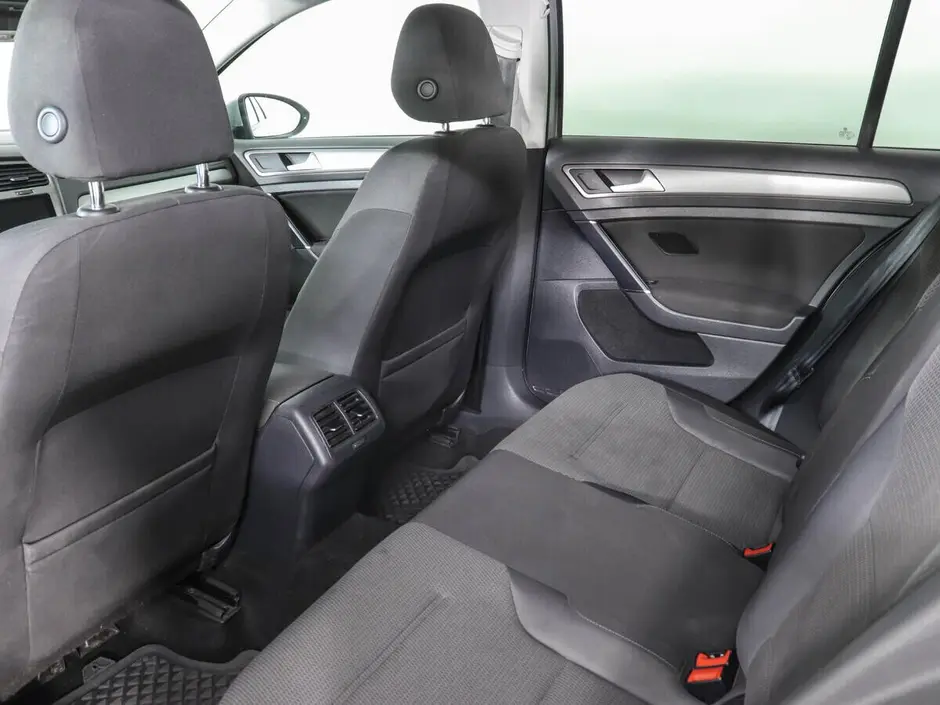 Volkswagen Golf, 2015 г.