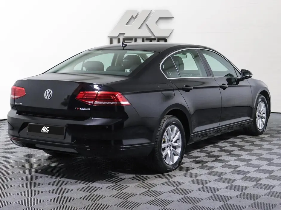 Volkswagen Passat, 2017 г.