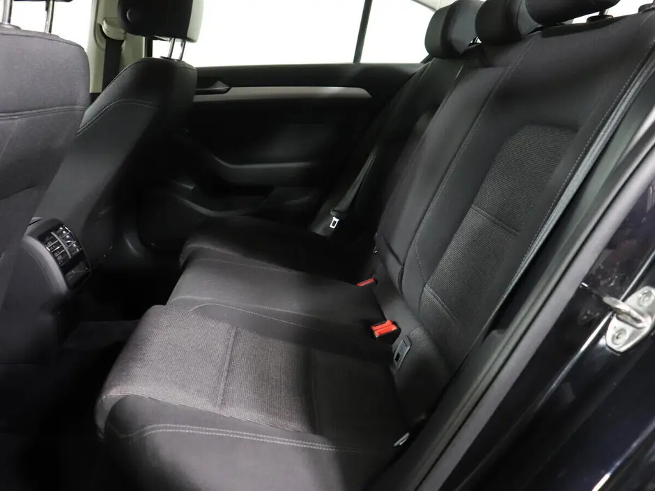 Volkswagen Passat, 2017 г.