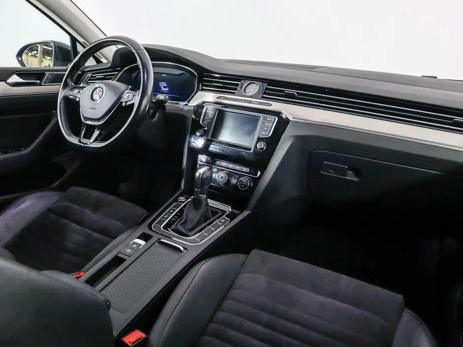 Volkswagen Passat, 2017 г.