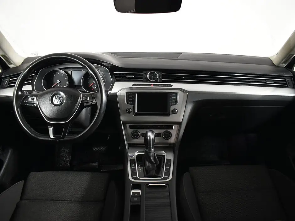 Volkswagen Passat, 2016 г.