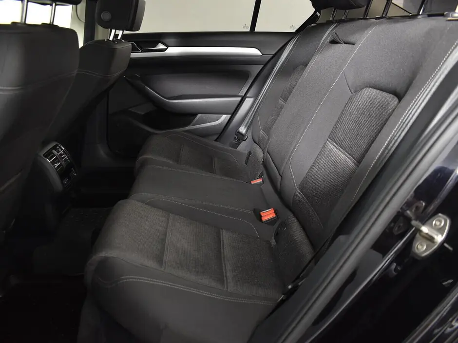 Volkswagen Passat, 2016 г.