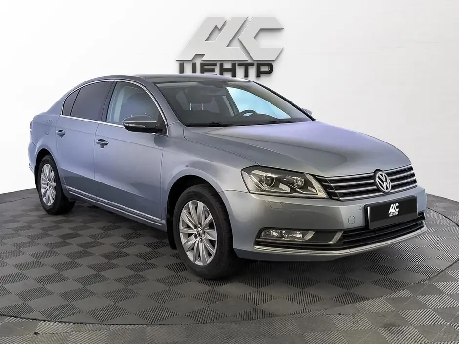 Volkswagen Passat, 2012 г.