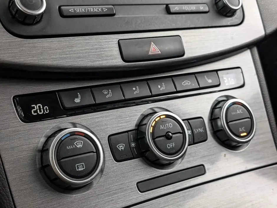 Volkswagen Passat, 2012 г.