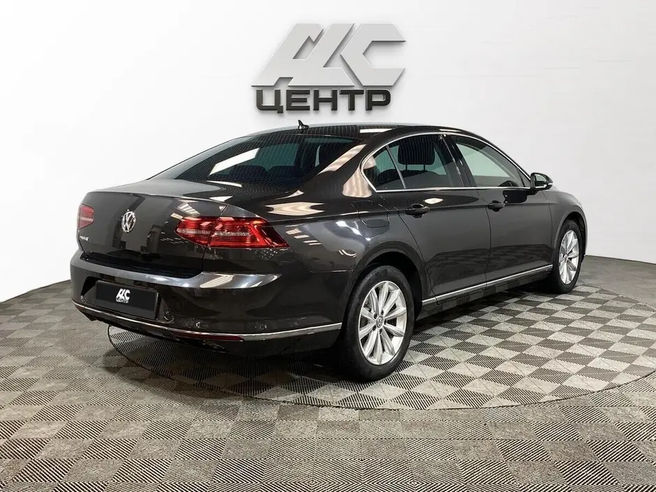 Volkswagen Passat, 2018 г.