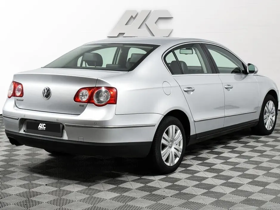 Volkswagen Passat, 2010 г.