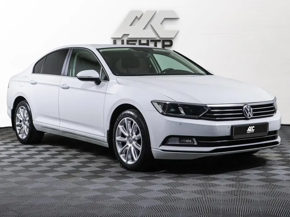 Volkswagen Passat, 2016 г.