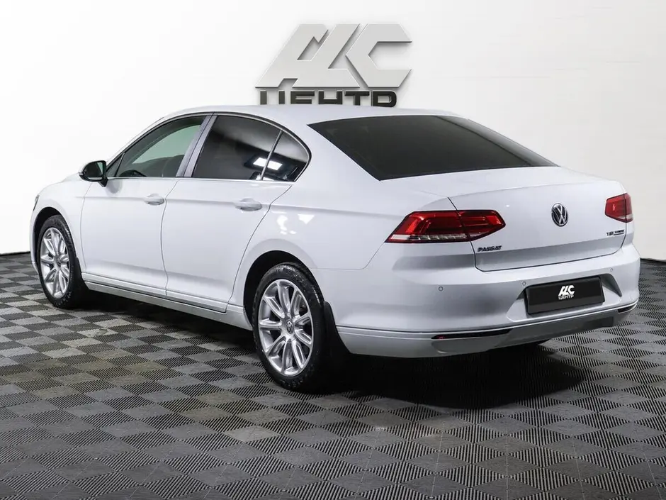 Volkswagen Passat, 2016 г.