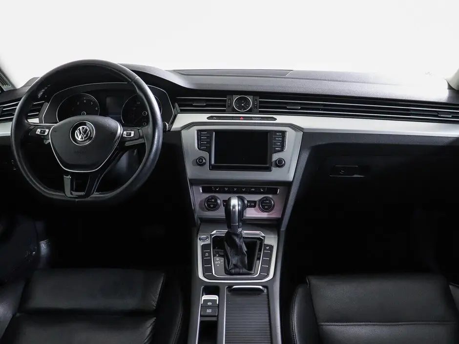 Volkswagen Passat, 2016 г.