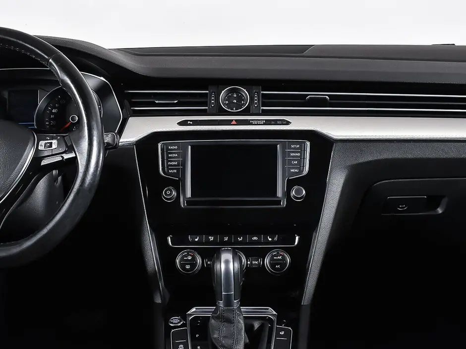 Volkswagen Passat, 2016 г.