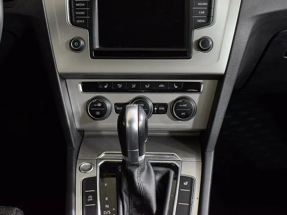 Volkswagen Passat, 2016 г.