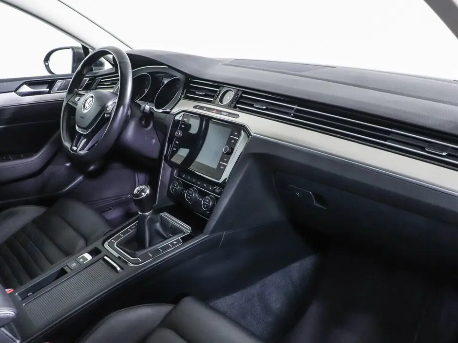 Volkswagen Passat, 2017 г.