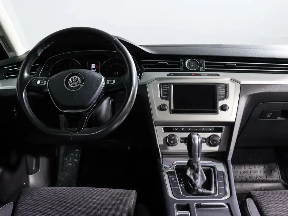 Volkswagen Passat, 2016 г.