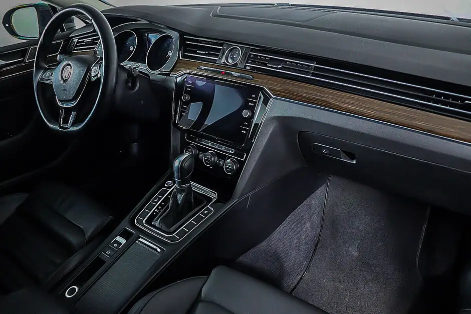 Volkswagen Passat, 2018 г.