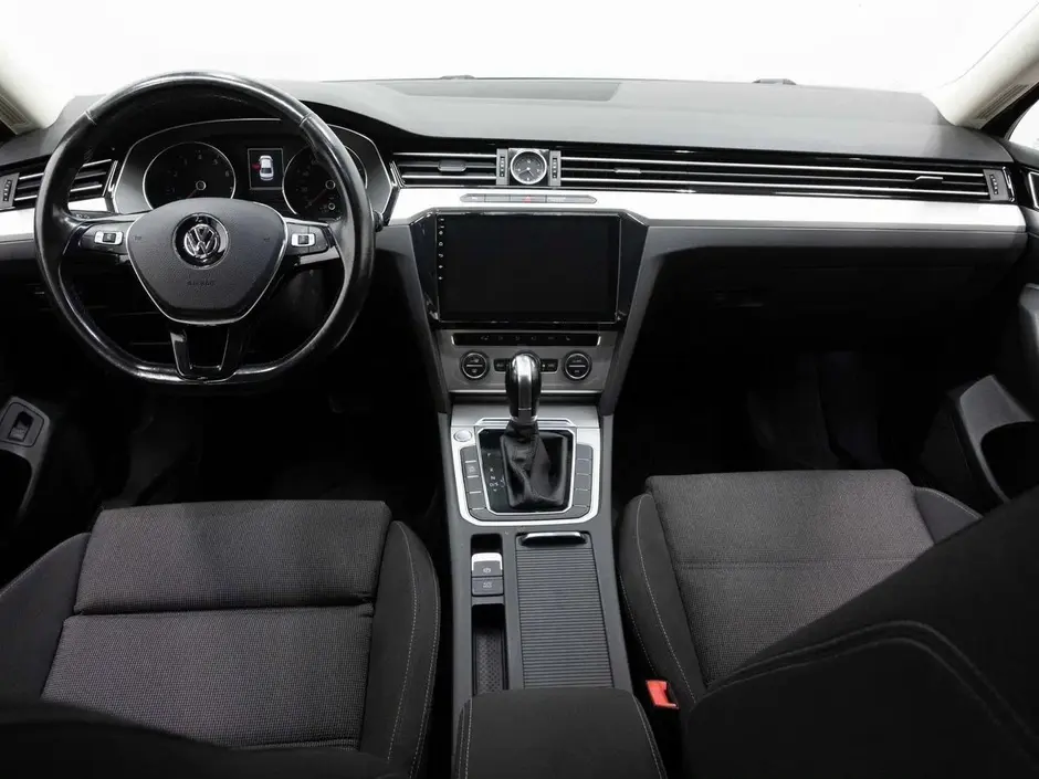 Volkswagen Passat, 2015 г.