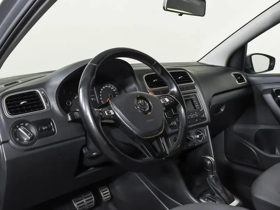 Volkswagen Polo, 2016 г.