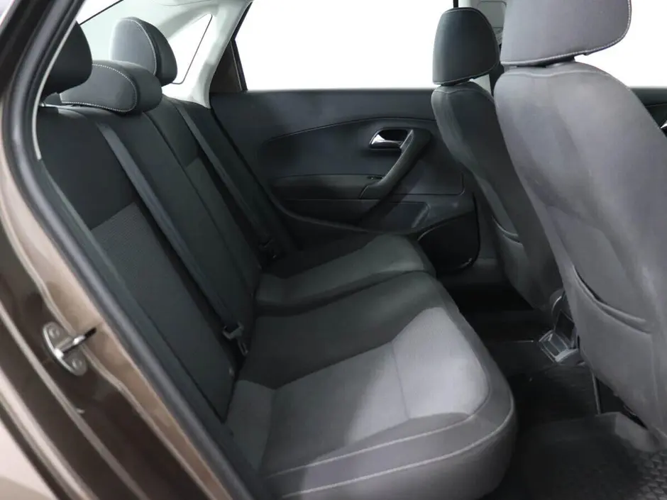 Volkswagen Polo, 2016 г.