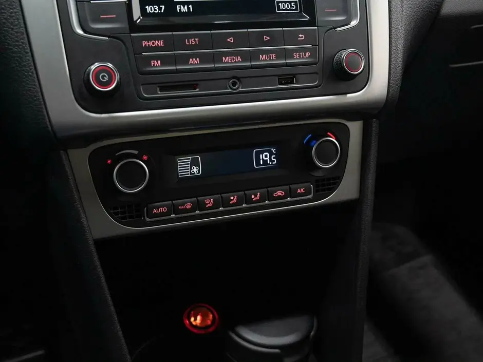 Volkswagen Polo, 2016 г.