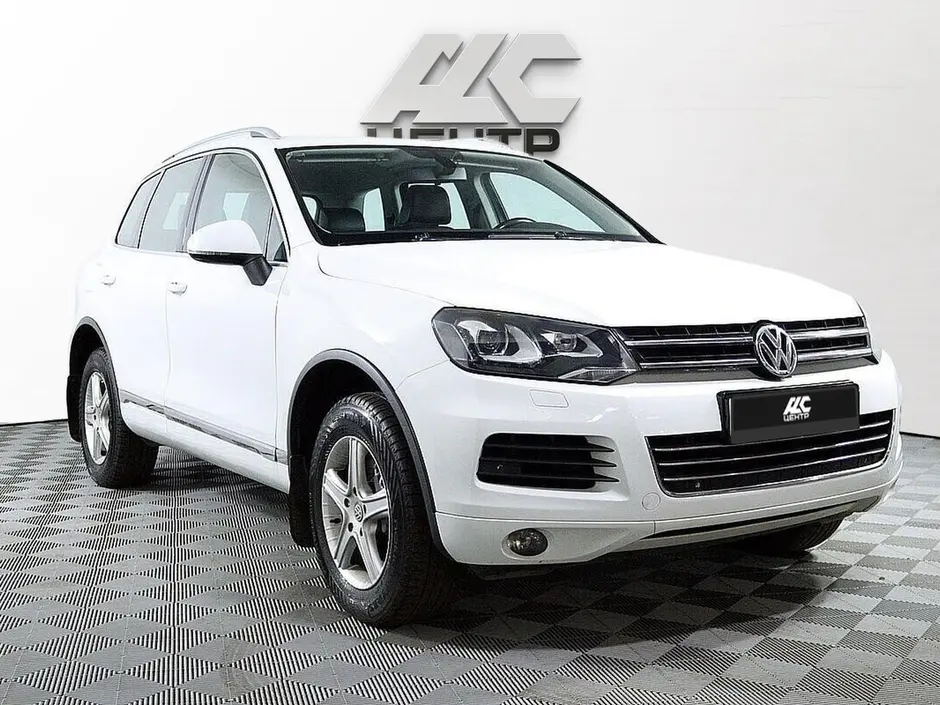 Volkswagen Touareg, 2013 г.