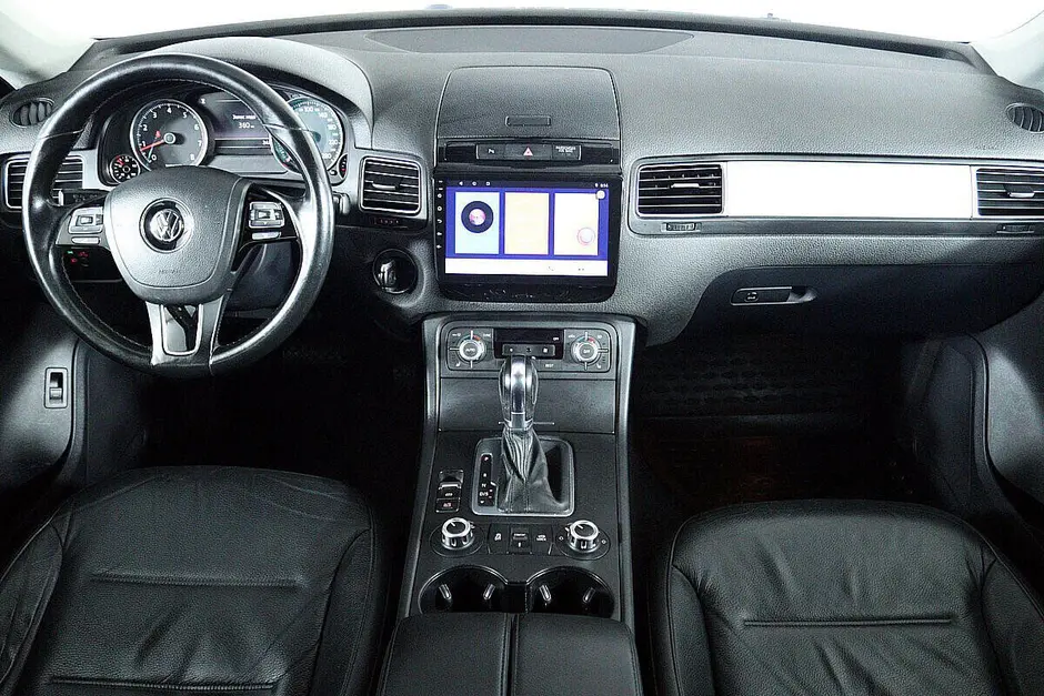 Volkswagen Touareg, 2013 г.