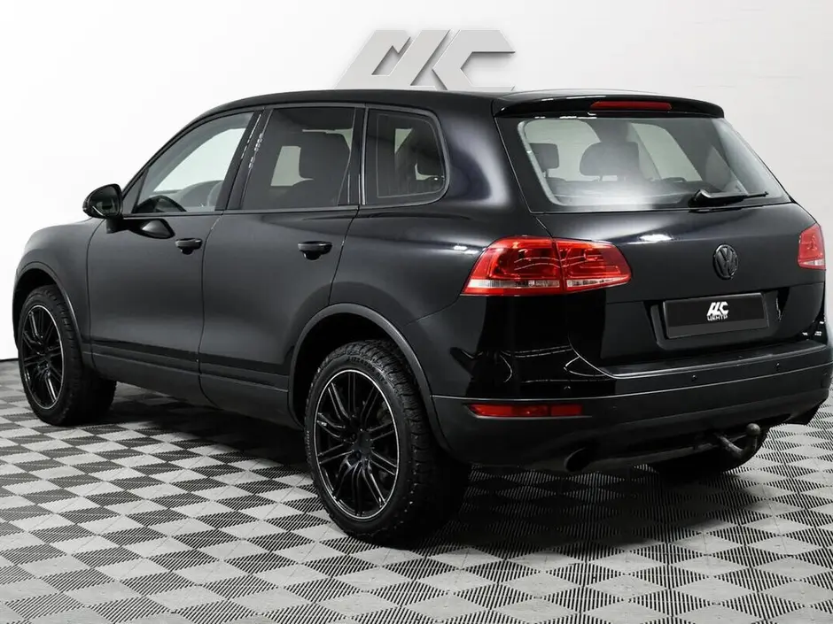 Volkswagen Touareg, 2012 г.