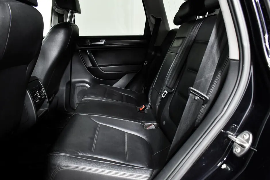 Volkswagen Touareg, 2012 г.