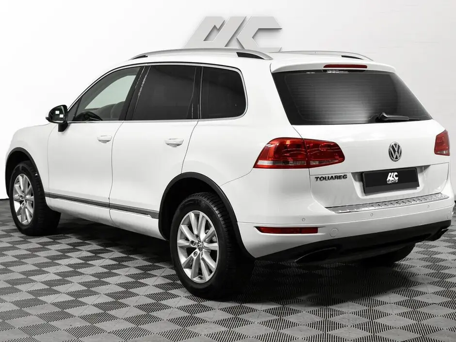 Volkswagen Touareg, 2012 г.